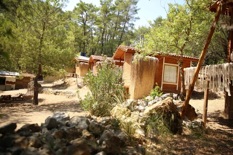 Yalın Ayak Olimpos görsel 2